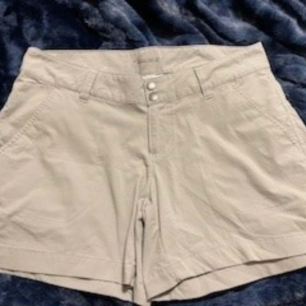 Columbia Omni-Shield Shorts